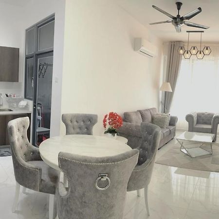 Deena Suite At Troika ,코타바하루 외부 사진